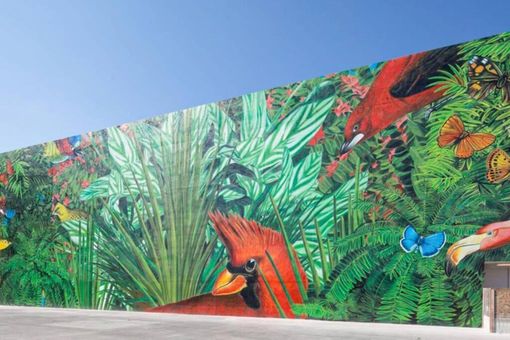 Casa Madeira @ The Heart Of Miami Design District Villa Exterior photo